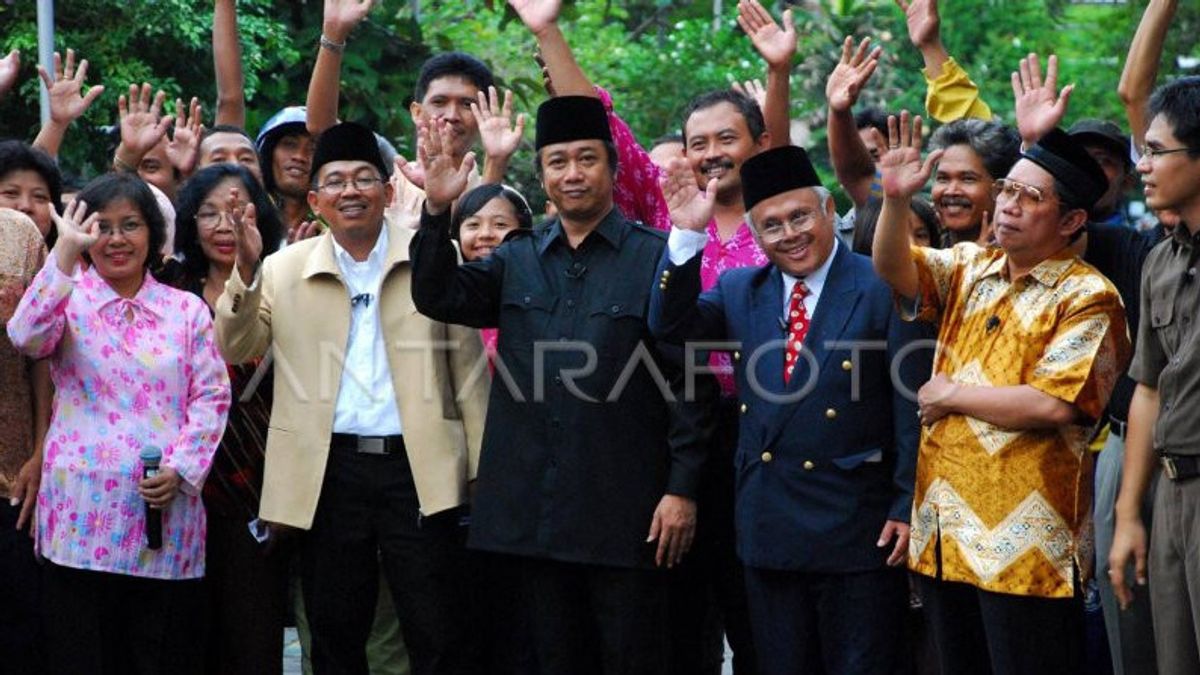 Butet Kartaredjasa And Parodi Dream Republic President Susilo Bambang Yudhoyono