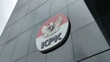 KPKは、BI-OJK CSR基金汚職事件に関連する学生にガルーダインドネシア航空客室乗務員を呼び寄せます