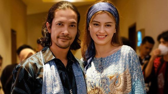 Kimberly Border Denies Sues Divorce Edward Akbar Due To Infidelity