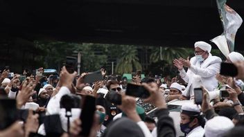 Rizieq Shihab Curhat, Auto-isolement Perturbé Par La Sirène Koopsus TNI Au Siège Du FPI 