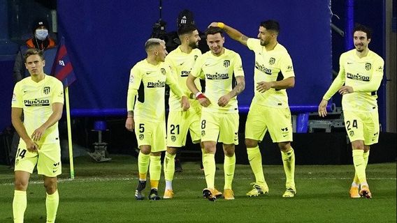 Diwarnai Aksi Teatrikal Khas Suarez, Atletico Bangkit Tundukkan Eibar 2-1