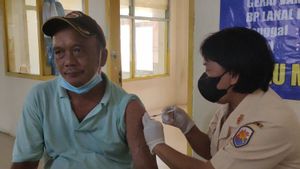 TNI AL buka Posko Vaksinasi di Terminal Rajabasa