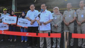 Tiap Pedagang Terdampak Kebakaran Pasar Induk Kramat Jati Dapat Bantuan Rp5 Juta