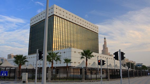 Qatar ouvre un retard de paiement et ajoute de la liquidité, les banques sont prêtes à faire face aux effets de la crise iranienne
