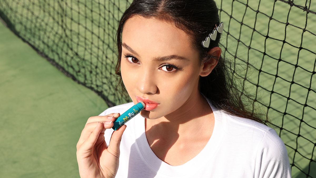 Tips For Maintaining Lip Implementation And Regulatory Ways To Apply Lip Balm