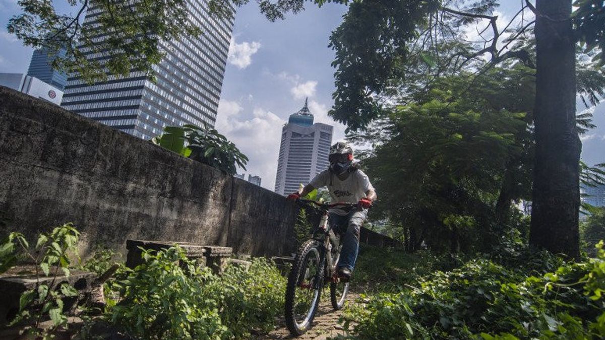 Les Pistes Cyclables Proposées Par Anies Démantelées, L’ombudsman De Jakarta Demande Un Examen