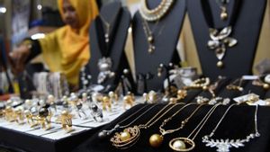 Ibu-Ibu Sabar ya, Harga Emas Perhiasan Naik Jelang Lebaran 2021