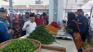Cek Pasar Johar Semarang, Wapres: Natal-Tahun Baru Pengaruhi Fluktuasi Harga Pangan