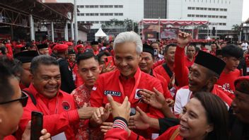 Ganjar Pranowo Ready To Implement Megawati's Instruction To Get Down And Help The People