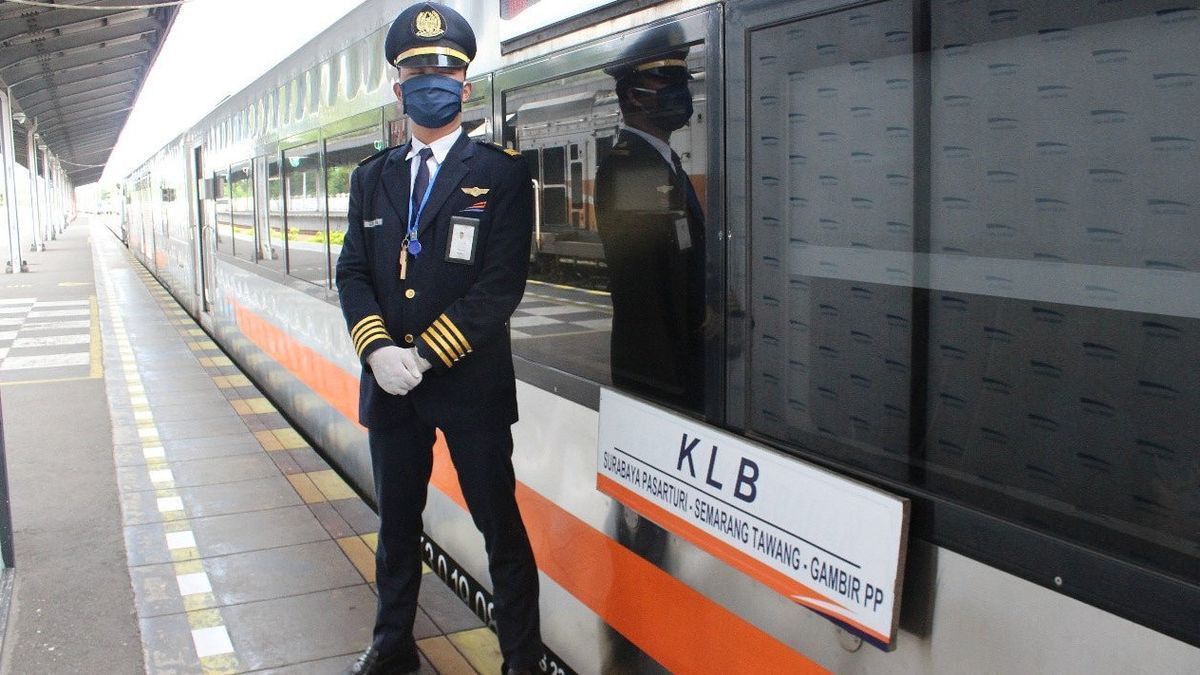 长假，PT KAI Daop 1 雅加达运营 27 长途列车出发