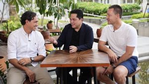Jalan-Jalan ke Mall Sarinah Bersama Alessandro Nesta, John Terry Borong Tas untuk Sang Istri