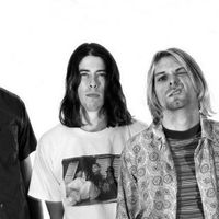 Rekaman Langka Nirvana Dilelang, Tampilkan Aksi Kurt Cobain Hancurkan Dua Gitar