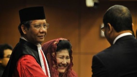 Mahfud MD Officially Leaves The Position Of Chief Justice Of The Constitutional Court In Today's Memory, April 1, 2013