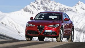 Alfa Romeo Mengisyaratkan Pengganti Stelvio pada 2026