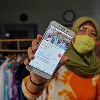 Tangkal Pinjol Ilegal, OJK Perkuat Literasi di Kalangan Perempuan