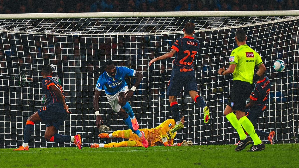 Inter Milan Tumbang dan AC Milan Imbang,  Napoli Kembali ke Puncak
