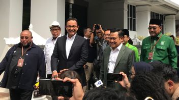 Anies-Muhaimin 出席KPU见证Prabowo-Gibran 总统-当选副总统v的决定