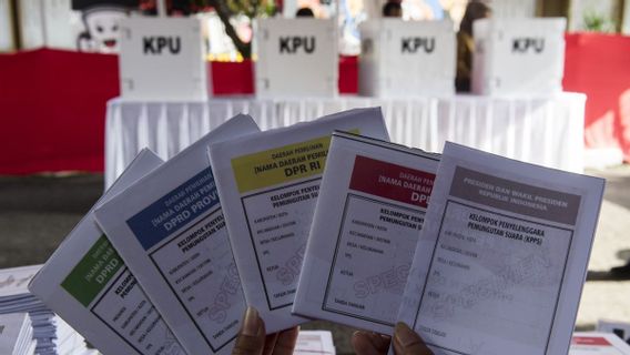 Situbondo KPU Receives 522,693 Ballots Of Election Election