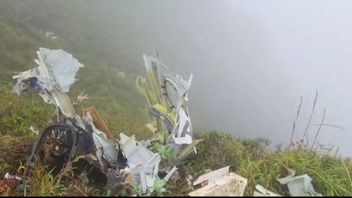 Évacuation de l'avion ATR 42-500, des centaines de membres du personnel SAR ont été envoyés à Bulusaraung