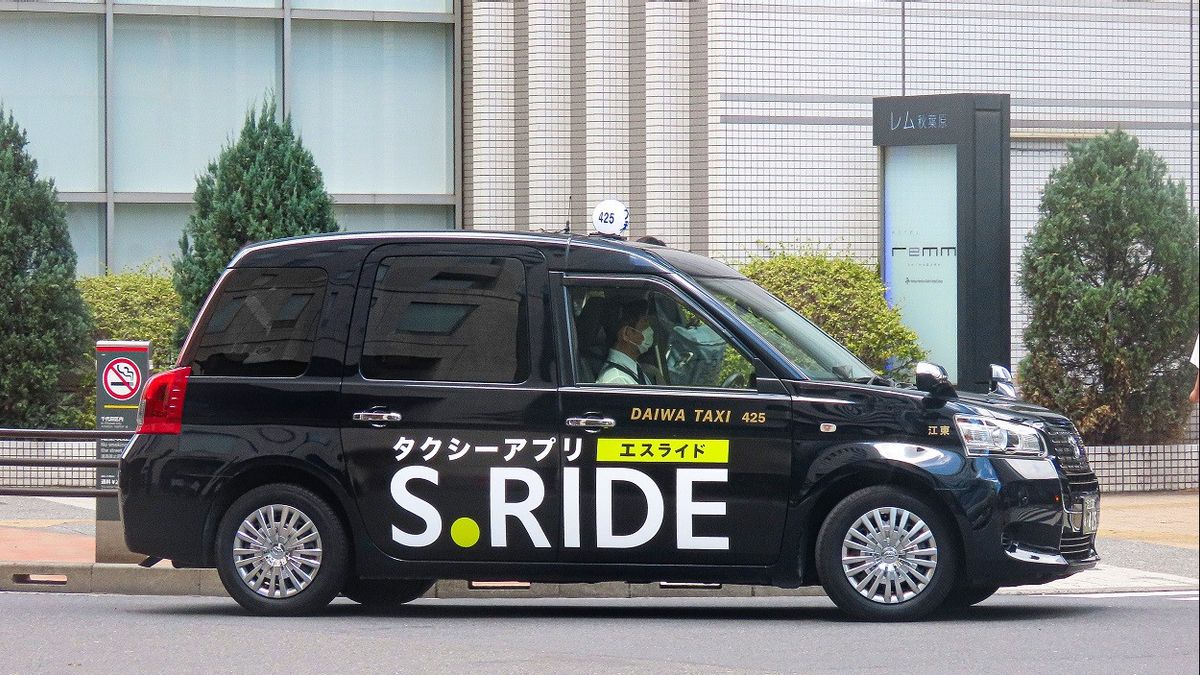 日本为出租车和公共汽车司机提供多语言驾驶执照测试