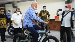 Sepeda Listrik Buatan Warga Perantauan Jateng Bikin Ganjar Pranowo Kepincut, Daya Jangkau Tembus 50 Km
