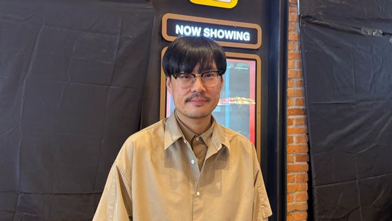 Kembali Setelah 10 Tahun, Nawapol Ungkap Pesan dari Film <i>Human Resource</i>