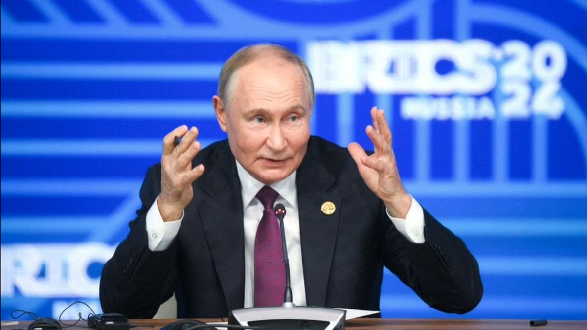 Vladimir Putin Umumkan Latihan Nuklir