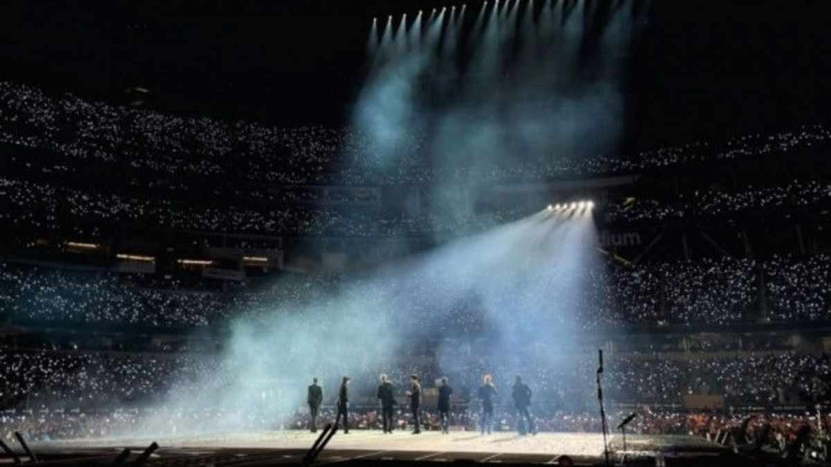 BTS Sukses Gelar Konser Pertama di Los Angeles