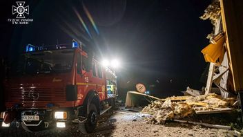 Half Of Ukraine's Capital City Is Dark In Gulita After The Russian Attack