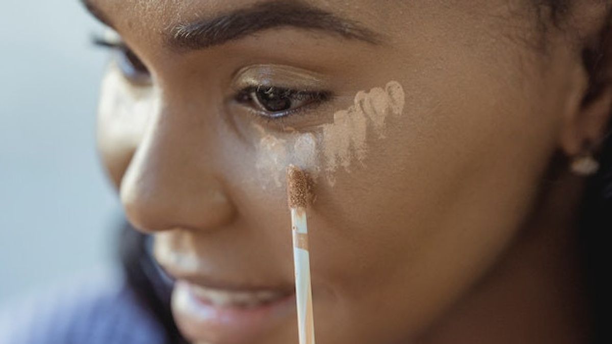 Not Only Used Under Eyes, This Tips On The Use Of Concealer To Improve Riasan