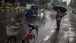 Préparez des parapluies ! Jakarta pourrait pleuvoir toute la journée lundi