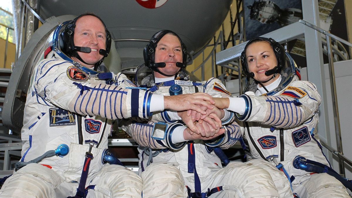 La Russie Stimule Le Programme Des Femmes Cosmonautes, Trois Mille Candidates Postulent Pour Voler Dans L’espace