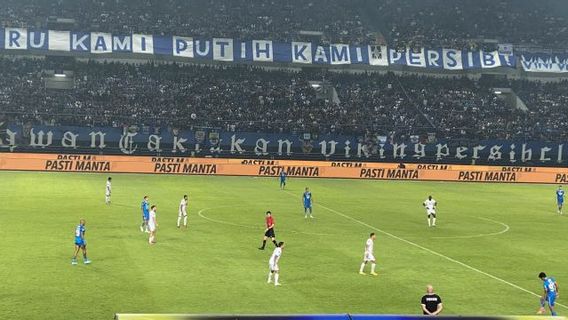 Persik Breaks Persib's Unbeaten Record At Home