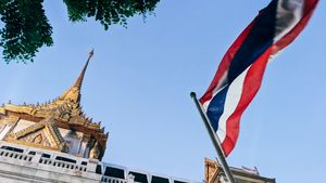 Perang Thailand-Kamboja, Thaksin-Hun Sen Saling Tuduh Perintah Serangan