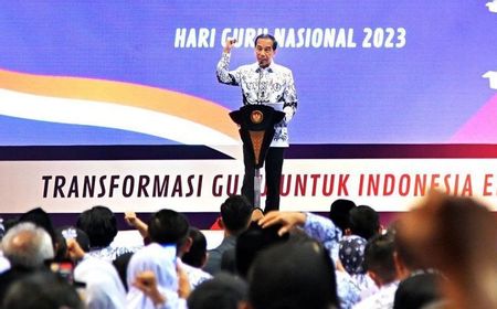 Pesan Penting Ini Disampaikan Presiden Jokowi di Hari Guru Nasional