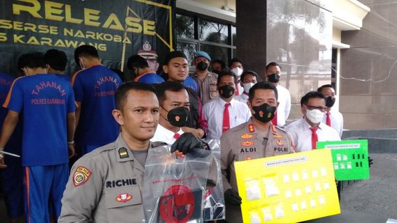 Arrested By Police, 11 Shabu Dealers In Karawang Use 'Paste' And 'Bull Fight' Systems During Transactions