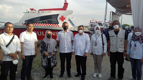 Commemorating 44th Anniversary, Indonesian Capital Market Donates 4 Sea Ambulances For Archipelago Regions