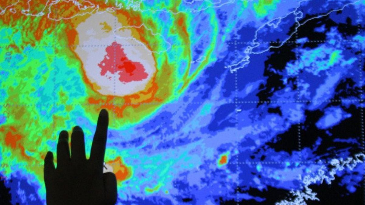 S’il Vous Plaît être Alerte! Le Cyclone Tropical Seroja Déclenchant Les Inondations Dans L’est De Nusa Tenggara Devrait Augmenter Dans Les Prochaines 24 Heures