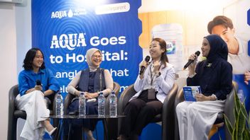 एक्वा परिवार के स्वास्थ्य और गुणवत्ता वाले पीने के पानी के लिए शिक्षा के लिए अस्पताल का सहारा लेता है
