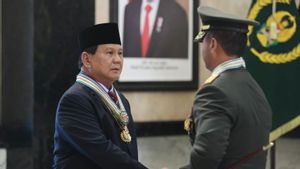 Terima Empat Bintang Kehormatan Utama, Prabowo Sampaikan Terima Kasih