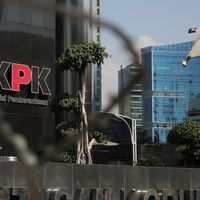 Aneh bin Ajaib! Rochmadi Saptogiri Pernah Terjerat OTT, Kenapa Hasil Auditnya Jadi Bukti Laporkan Ahok ke KPK?