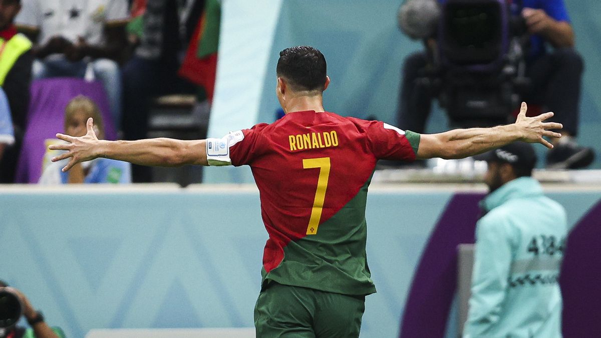 Beaten By Morocco, Fernando Santos Equitably Unwarranted Ronaldo
