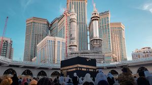DPR Kritik Kepala Daerah Izin Umrah Jelang Lebaran: Harusnya Hadir Bukan Meninggalkan Wilayah