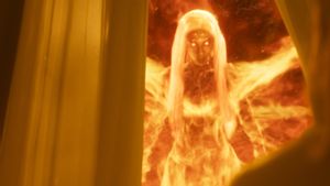 Mengenal Dewi Api yang Diperankan Dian Sastrowardoyo dalam Film <i>Sri Asih</i>