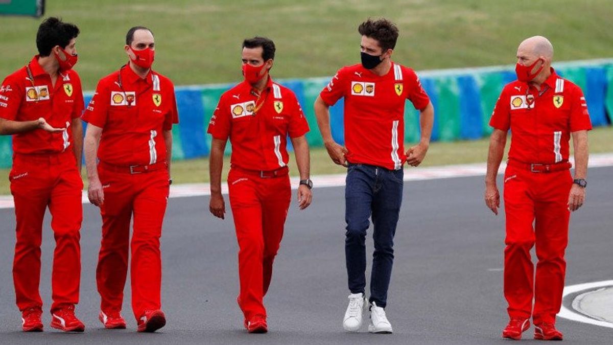 Pilote Ferrari Charles Leclerc Positif COVID-19