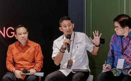 Sandiaga Uno Bangkitkan Ekonomi Warga Bantar Gebang Lewat Panen Juragan Lele Lalap