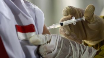 突然病気になったシトゥボンド小学生は、COVID-19ワクチン接種とは無関係を確認した