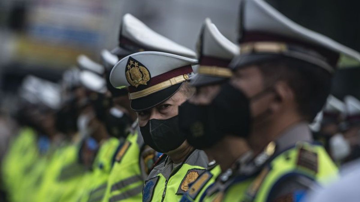 Public Trust Survey To The Police Increases To 70.8 Percent, DPR Asks The National Police Chief To Continue Directing The Wife Of A Simple Lifestyle Police