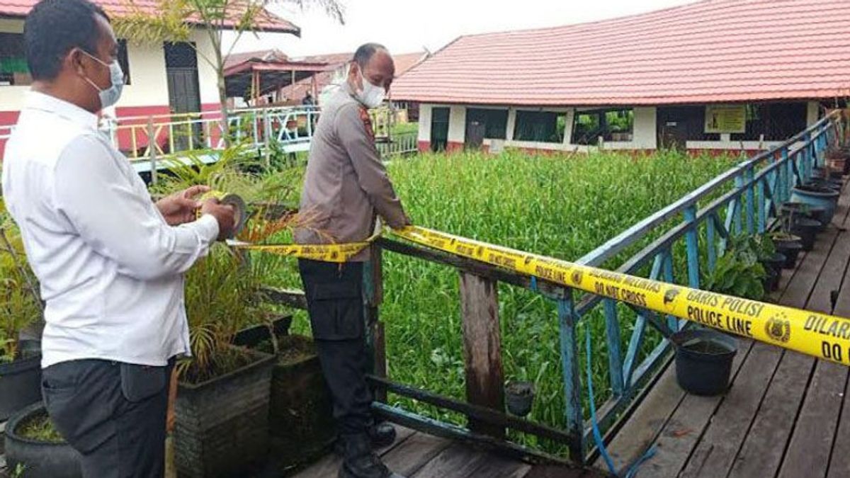 SDN In Palangkaraya Collapsed, Police Conduct Research