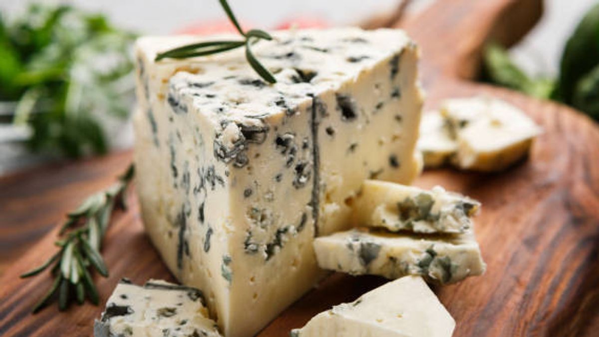 Even Though It Smells Sharp, This Is The Benefit Of Blue Cheese For Body Health
